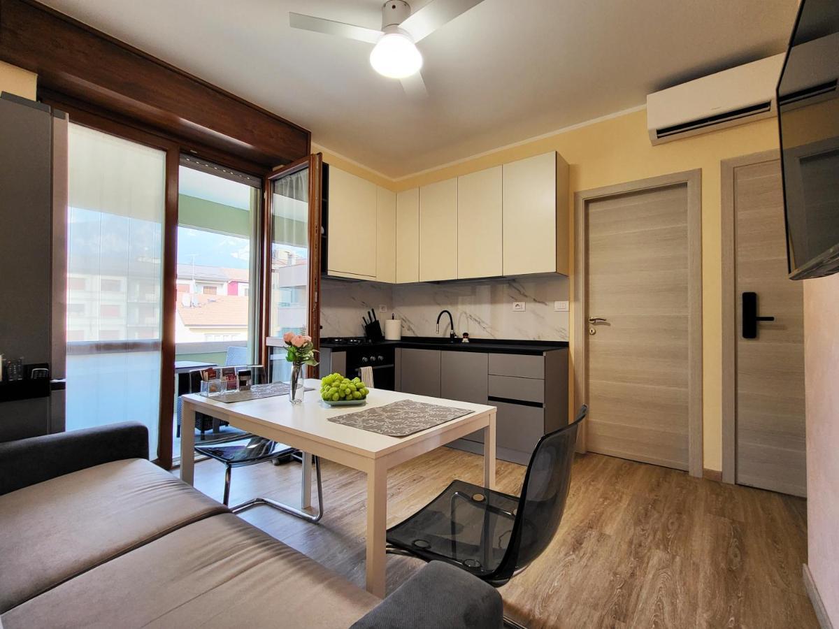 Apartament Casa Lariana Lecco Zewnętrze zdjęcie