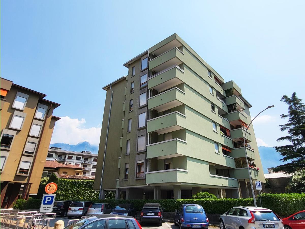 Apartament Casa Lariana Lecco Zewnętrze zdjęcie